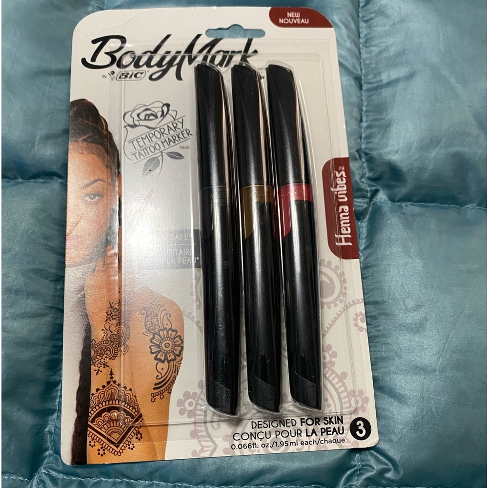 2 pack Bic Body Marker. Retail $19